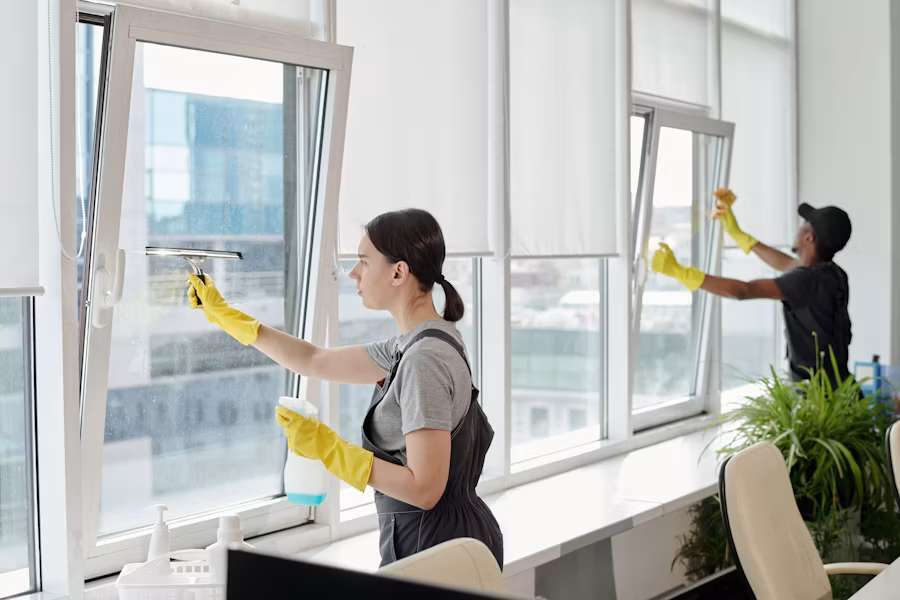 Residential & Commercial Cleaning Solutions view 3